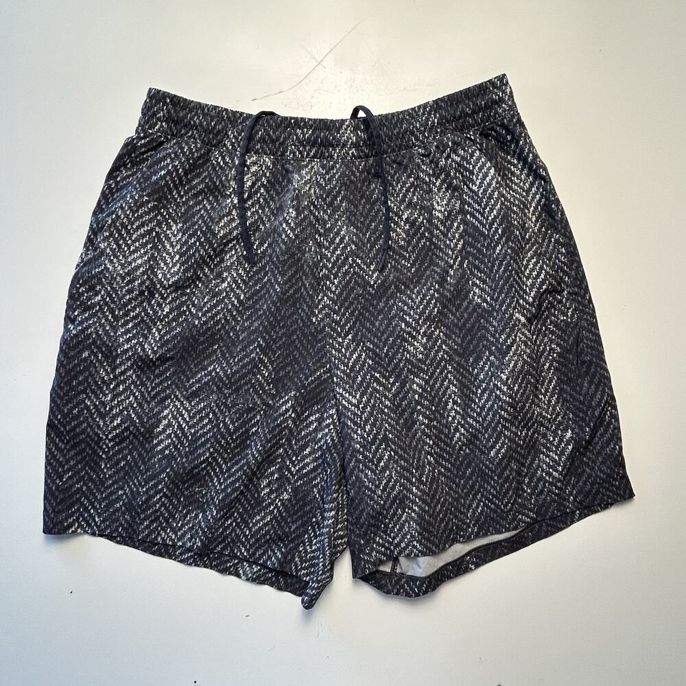 Lululemon Pace Breaker Shorts 7" Inseam Linerless Men’s Medium